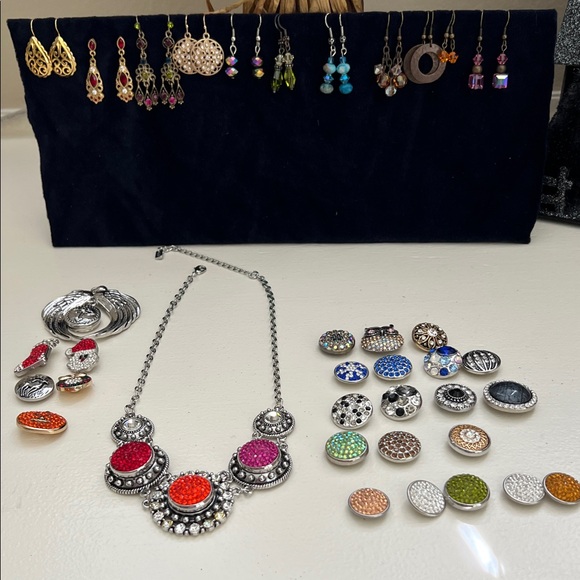 Ginger Snap collection and Earring lot - Picture 1 of 5